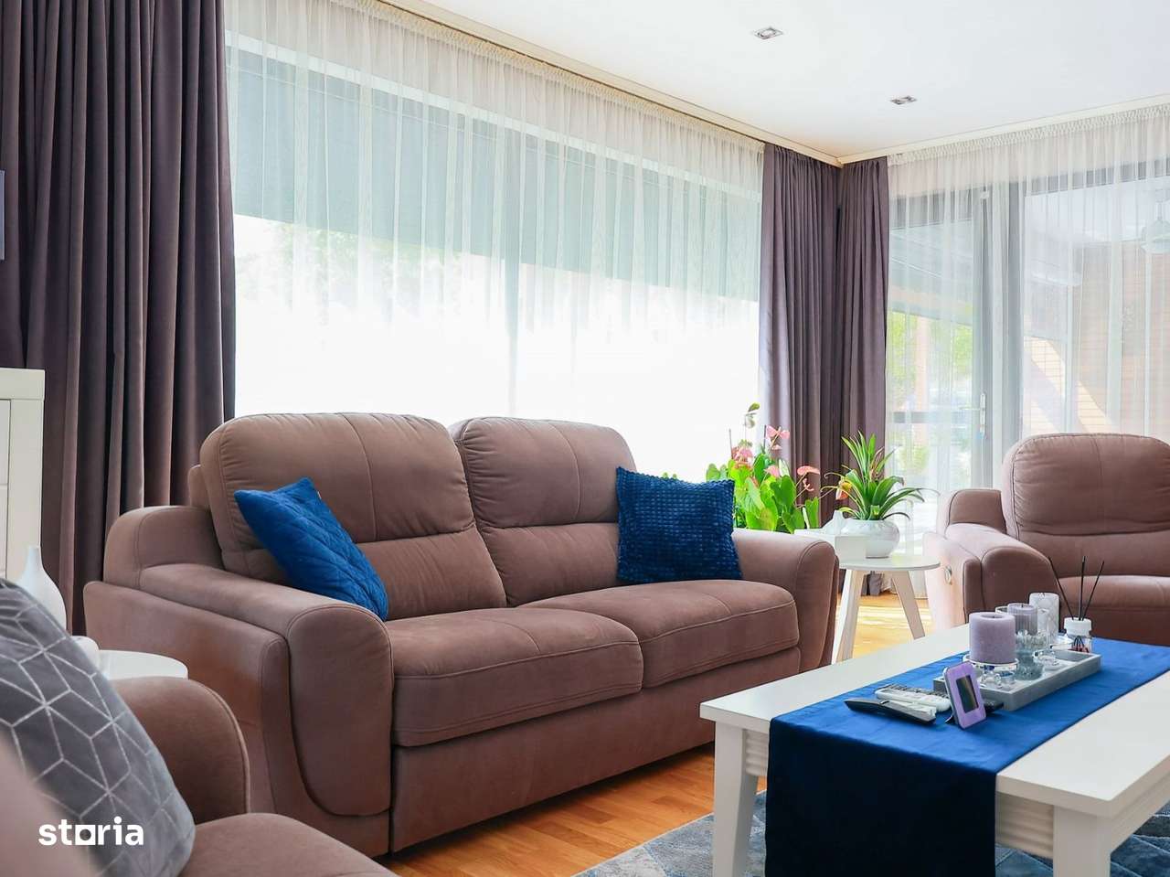 Vilă cu piscină, mobilată și utilată. Comision 0%. 410.000 Euro neg-8