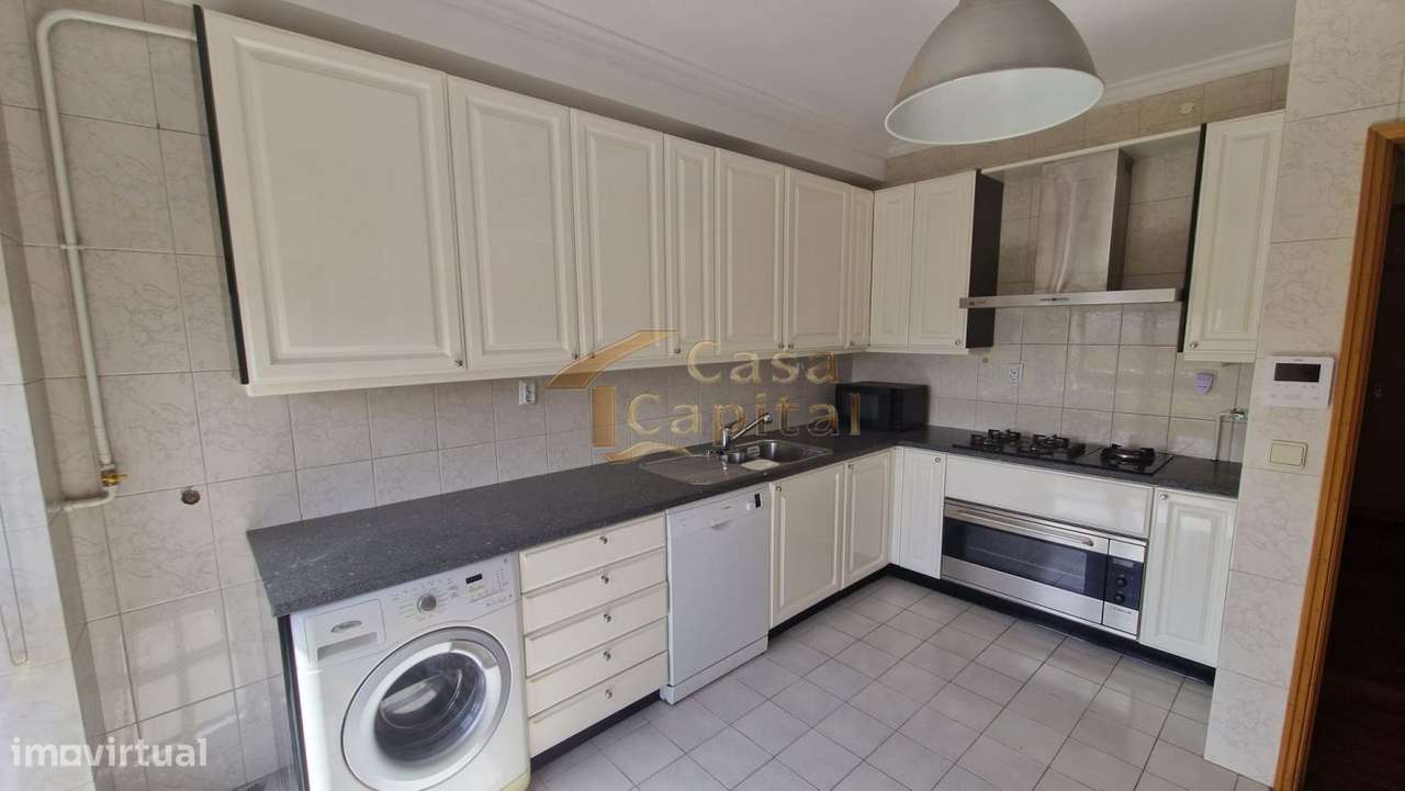 Apartamento T4 Sra. Conceição-30