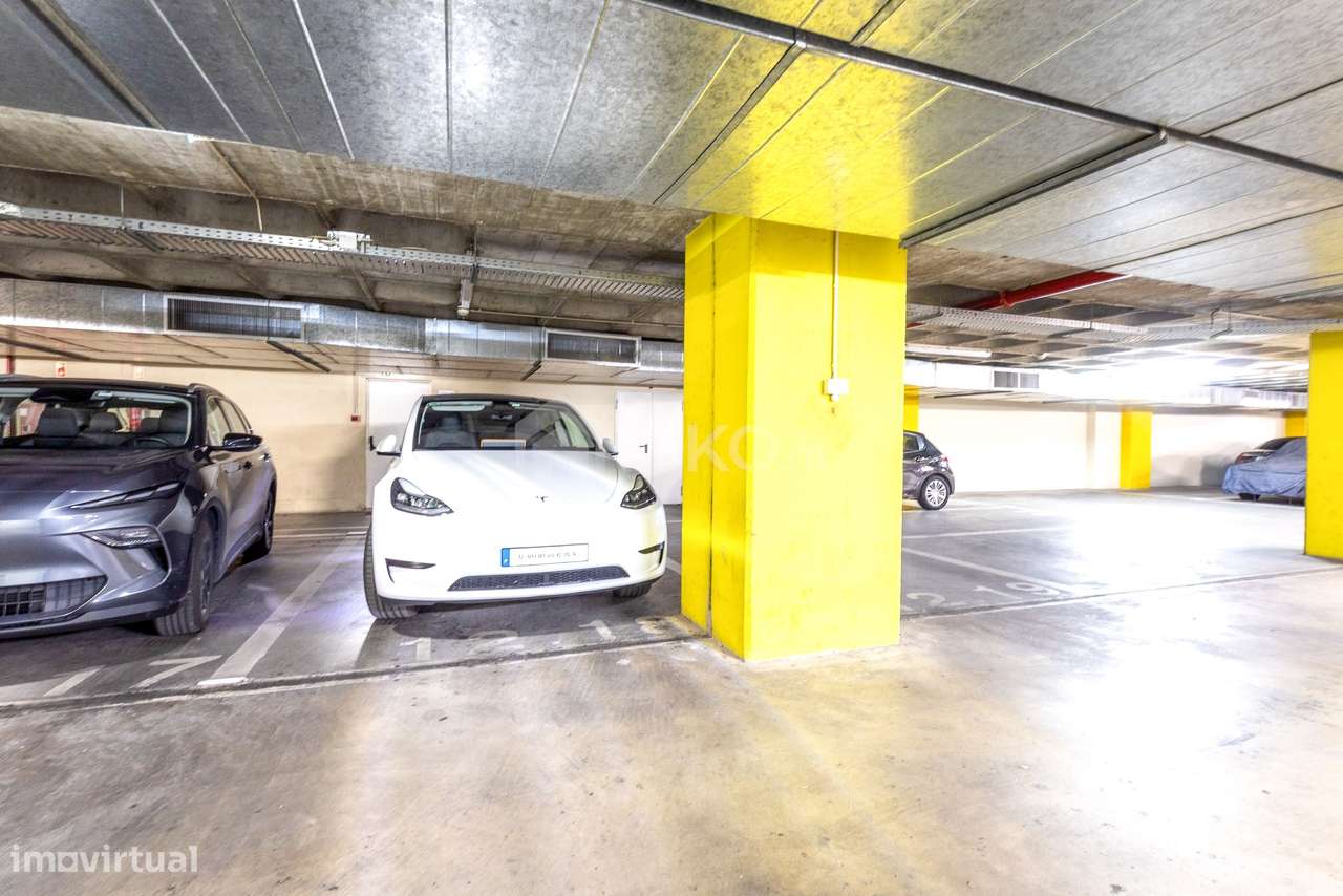 APARTAMENTO T2 NO MESMO PRÉDIO DO SHOPPING SPACIO | OLIVAIS – LISBOA-26