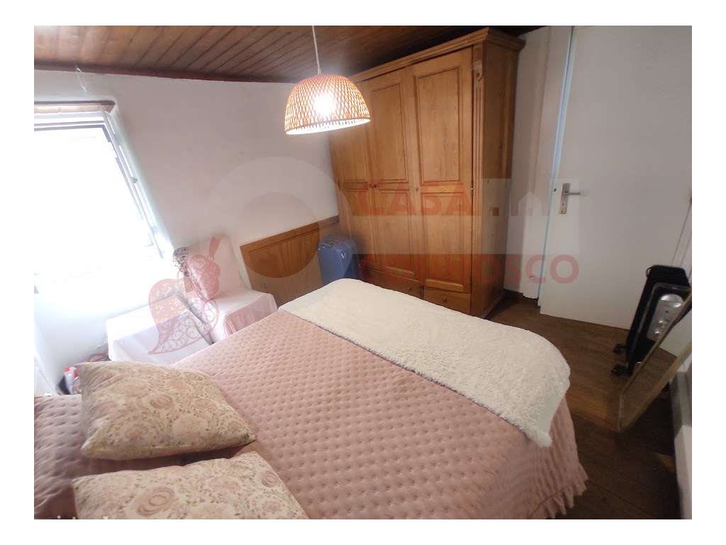 Moradia T3 , zona tranquila.-13