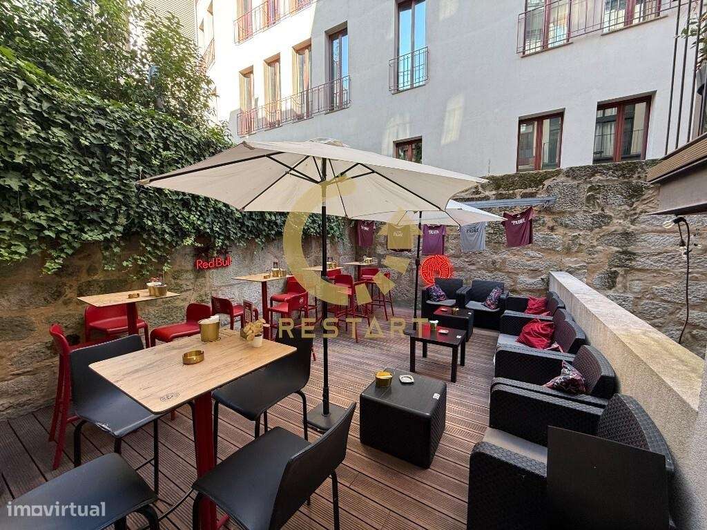 Trespasse Restaurante com terraço na Baixa do Porto próximo a Avenida - Grande imagem: 3/25