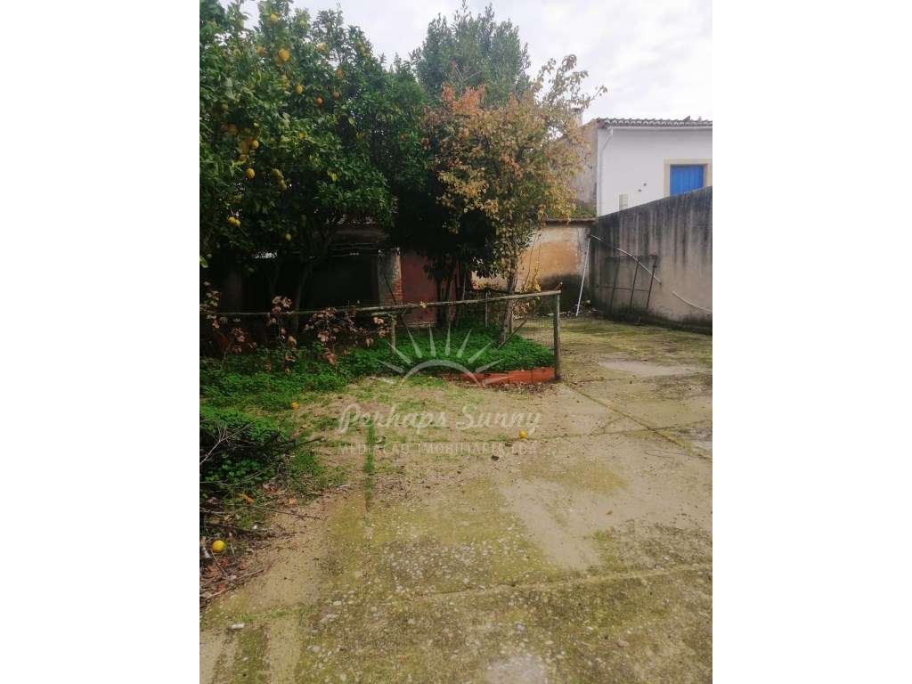 Edificio Habitacional + Comercio - Centro Cartaxo-18