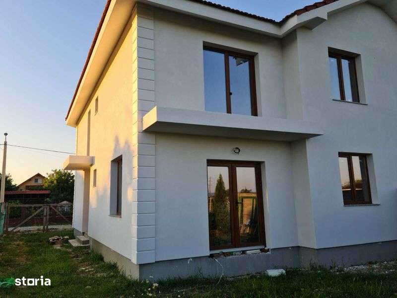 casa si loc de casa  ,utilitati zona melodi - Imagine principală: 2/8