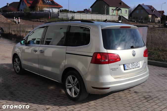 Volkswagen Sharan 2.0 TDI DSG Blue Motion Match - 10