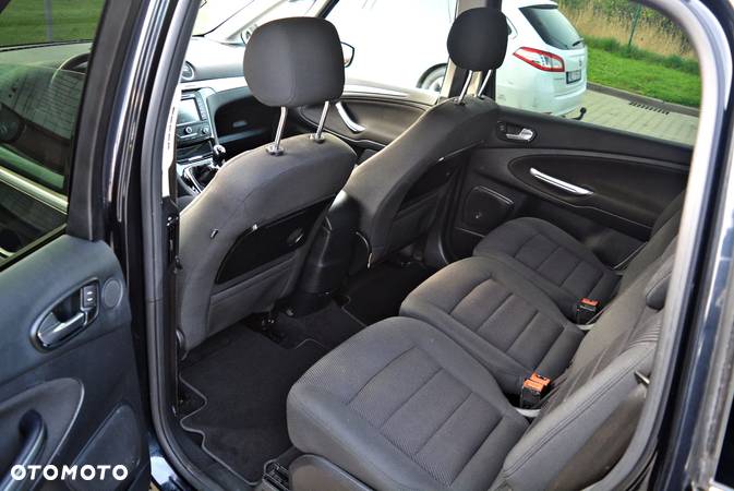 Ford Galaxy 1.6 EcoBoost Titanium - 24