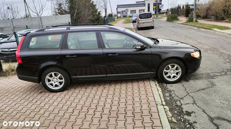 Volvo V70 2.0D Kinetic - 20