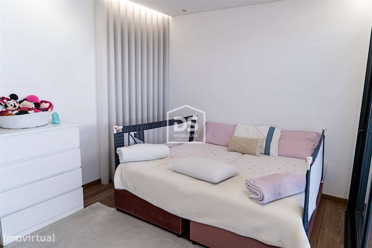 MORADIA DE LUXO T3 + ESCRITORIO - CENTRO DE PAÇOS DE FERREIRA-20