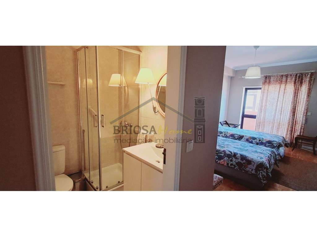 Apartamento T3, com vista mar, na Figueira da Foz-17