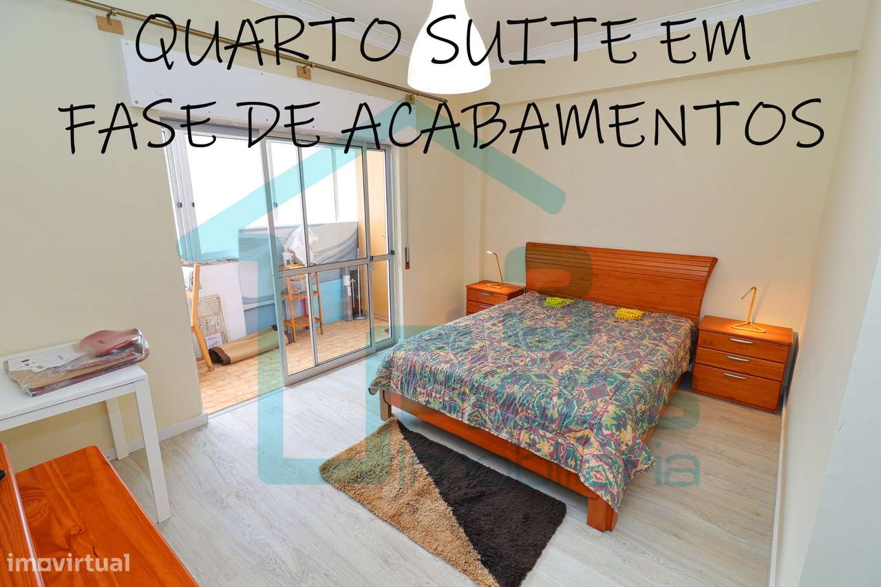 Quarto com casa-de-banho privada, equipado, mobilado - Grande imagem: 3/16