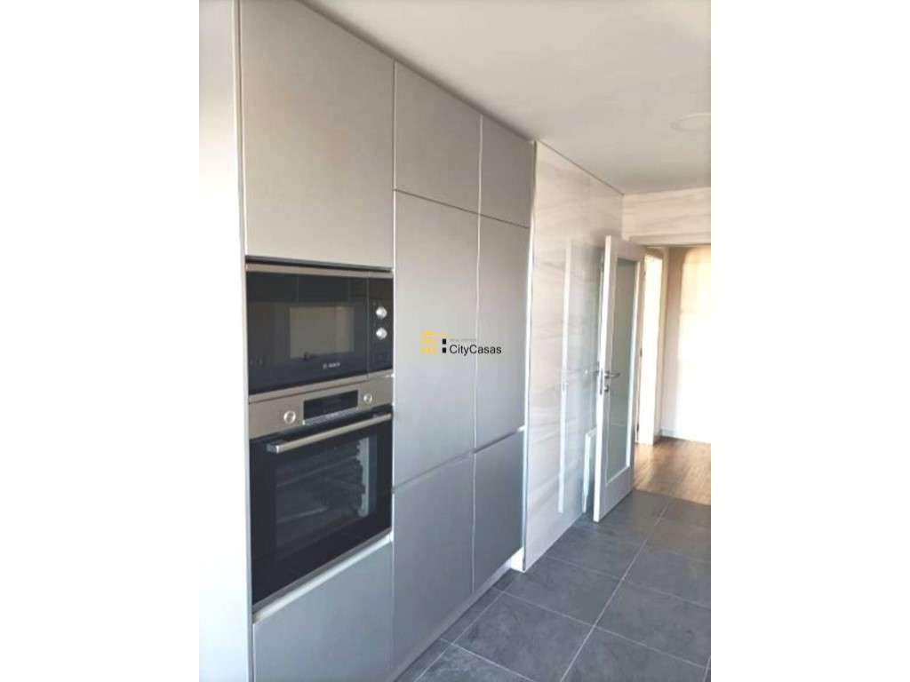 Apartamento T3 Novo ao Hospital Militar | Porto - Grande imagem: 3/25