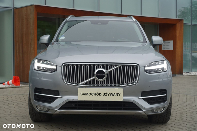 Volvo XC 90 - 2