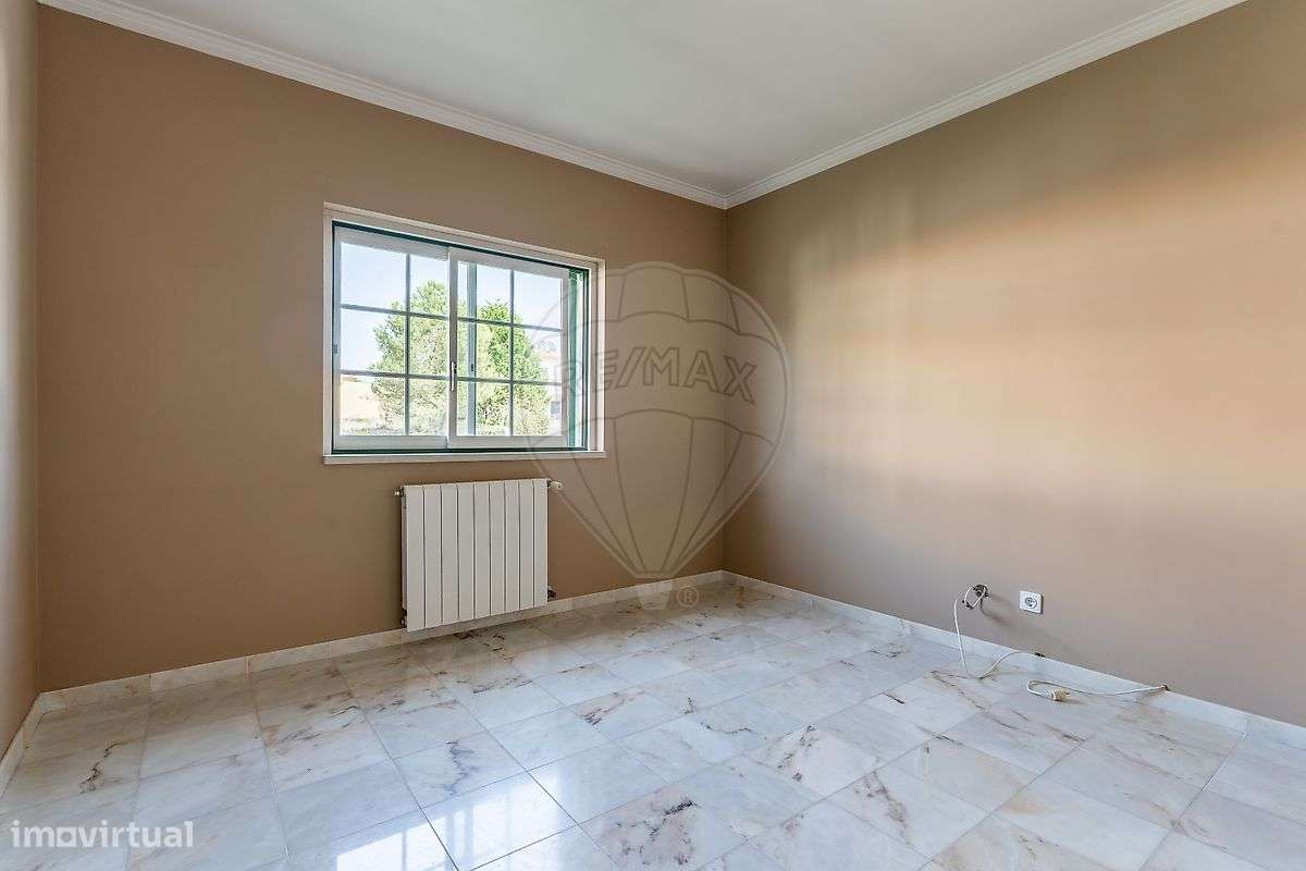 Moradia T4 para venda-44