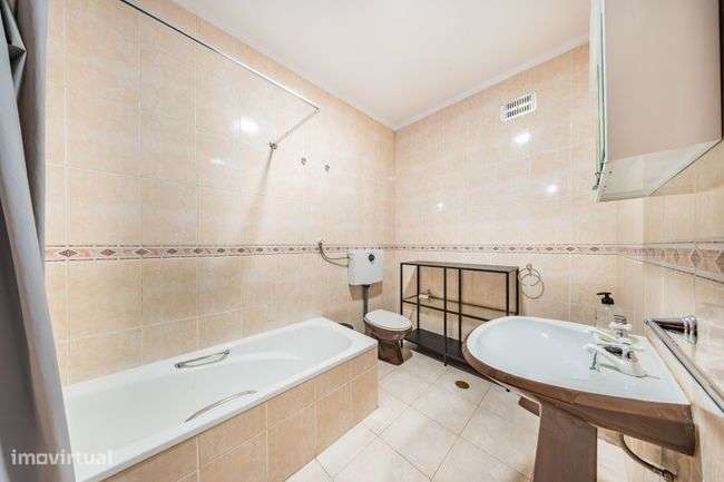 Apartamento T3 para venda em Braga com terraço-12