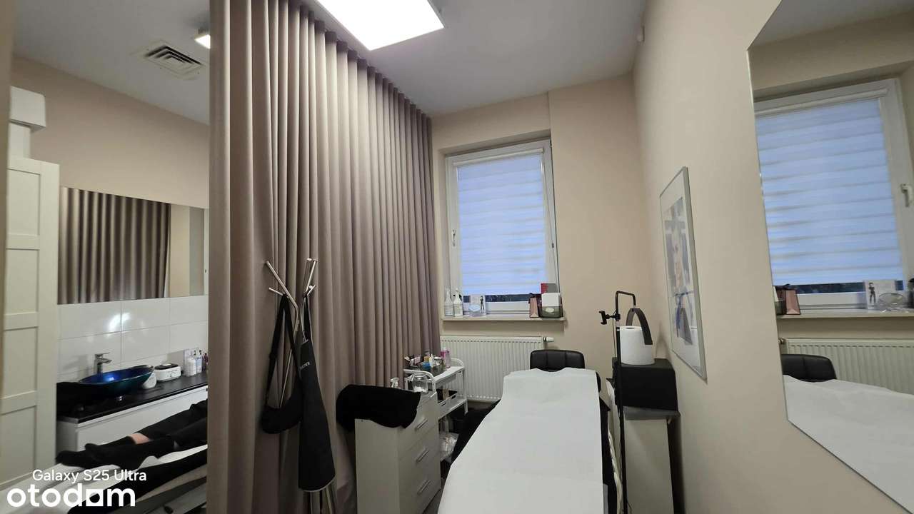 Lokal vis a vis centrum Gondola, witryna, idealny na salon kosmetyczny - Pełny obrazek: 4/4