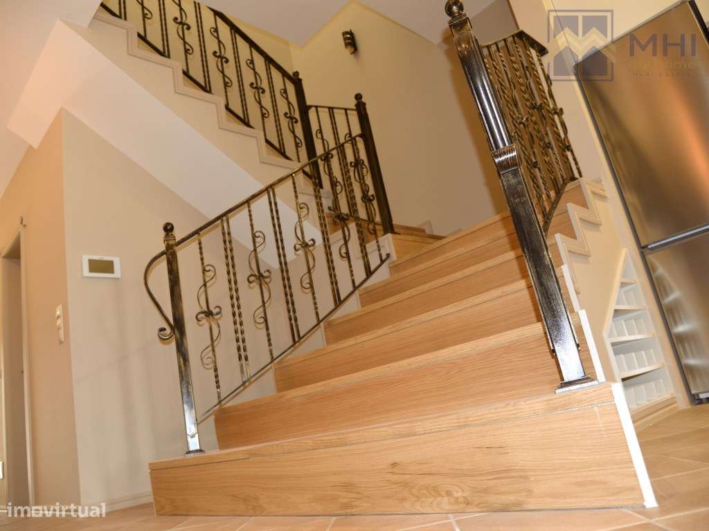 Excelente Moradia T2 á venda em Coimbrões, Vila Nova de Gaia-8
