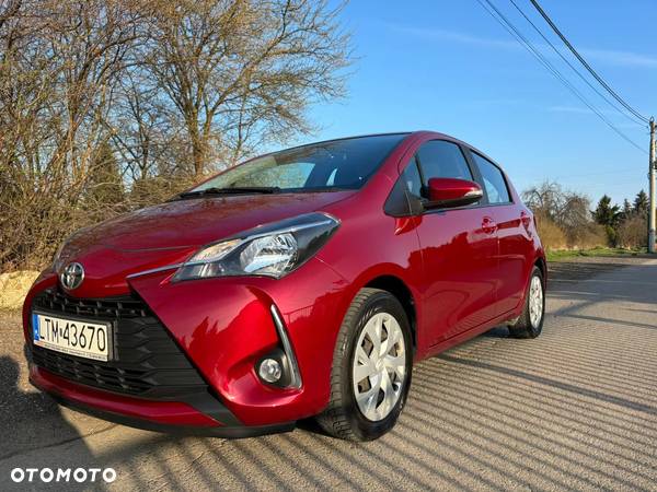 Toyota Yaris 1.5 Premium - 1