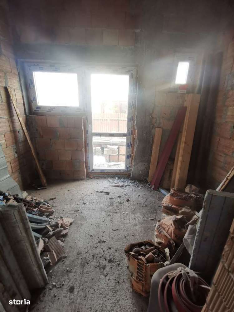 Casa la rosu in Harman - Imagine principală: 4/8