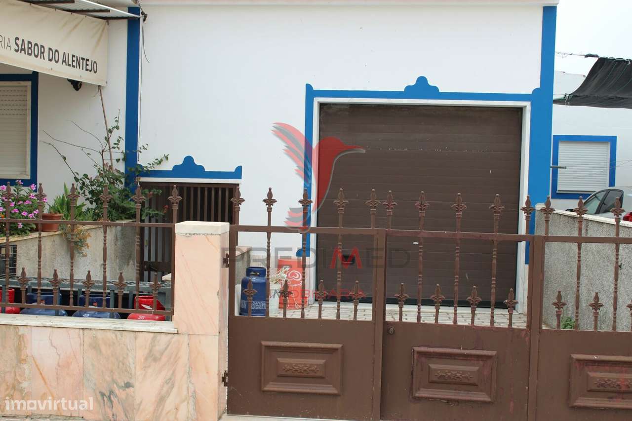 Moradia 4 andares T 15 - Grande imagem: 2/40