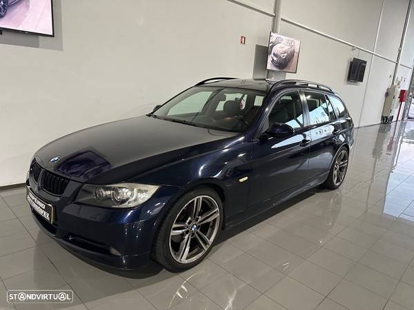 BMW 320 d Touring - 36