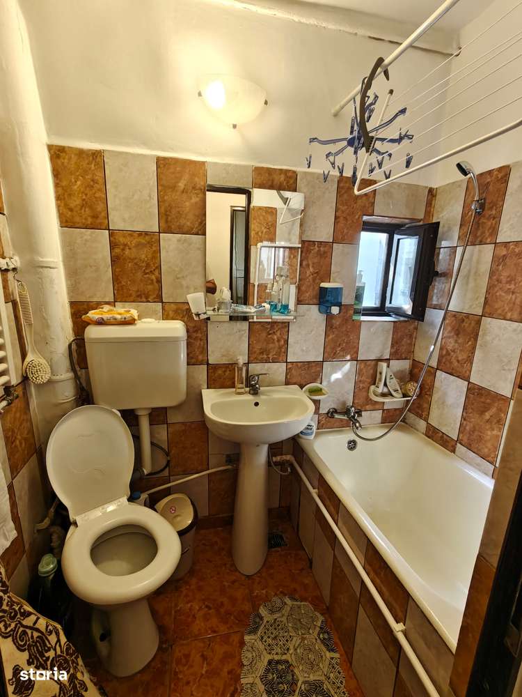 2 camere , bloc 1975, pe str. Valea Lunga-6