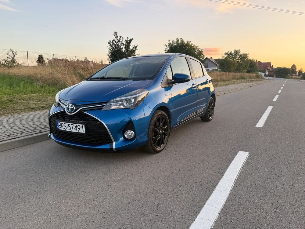 Toyota Yaris III (2011-2019) 1.5 VVT-i Style Selection 2016