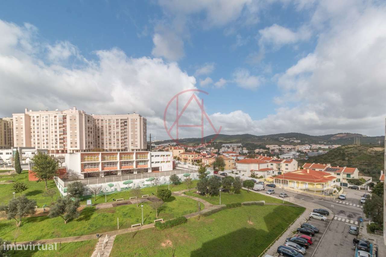 T2 Povoa de Santa Iria com varanda-12