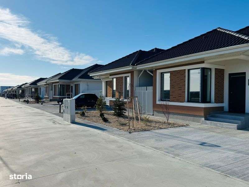 Vila Napoletana 4 camere cu pod pentru depozitare si pompa de caldura-3