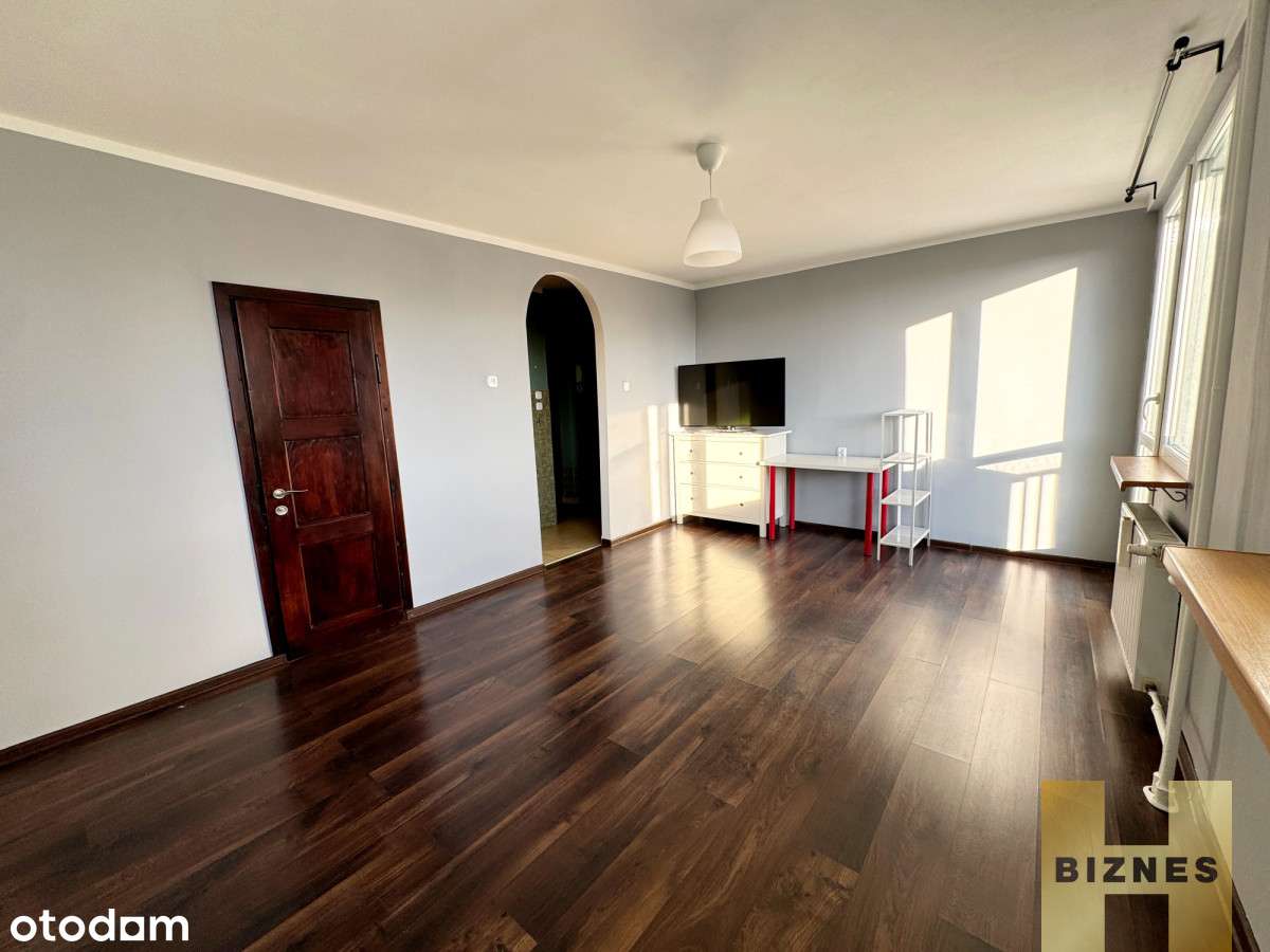 882727 - Pełny obrazek: 3/10