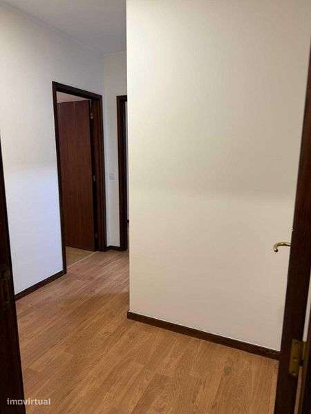 Apartamento T2 Quinta da Lousa - Entrada Imediata - Grande imagem: 4/12