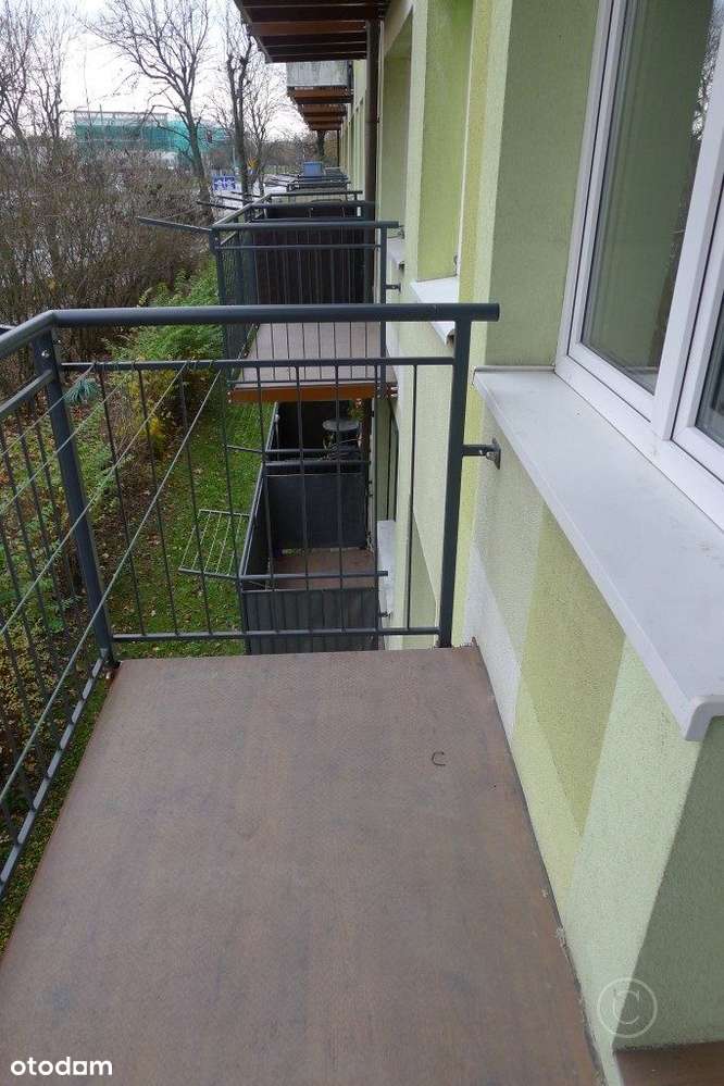 32,3m2 2p+kuchnia 1piętro duży balkon Baczyńskiego-12