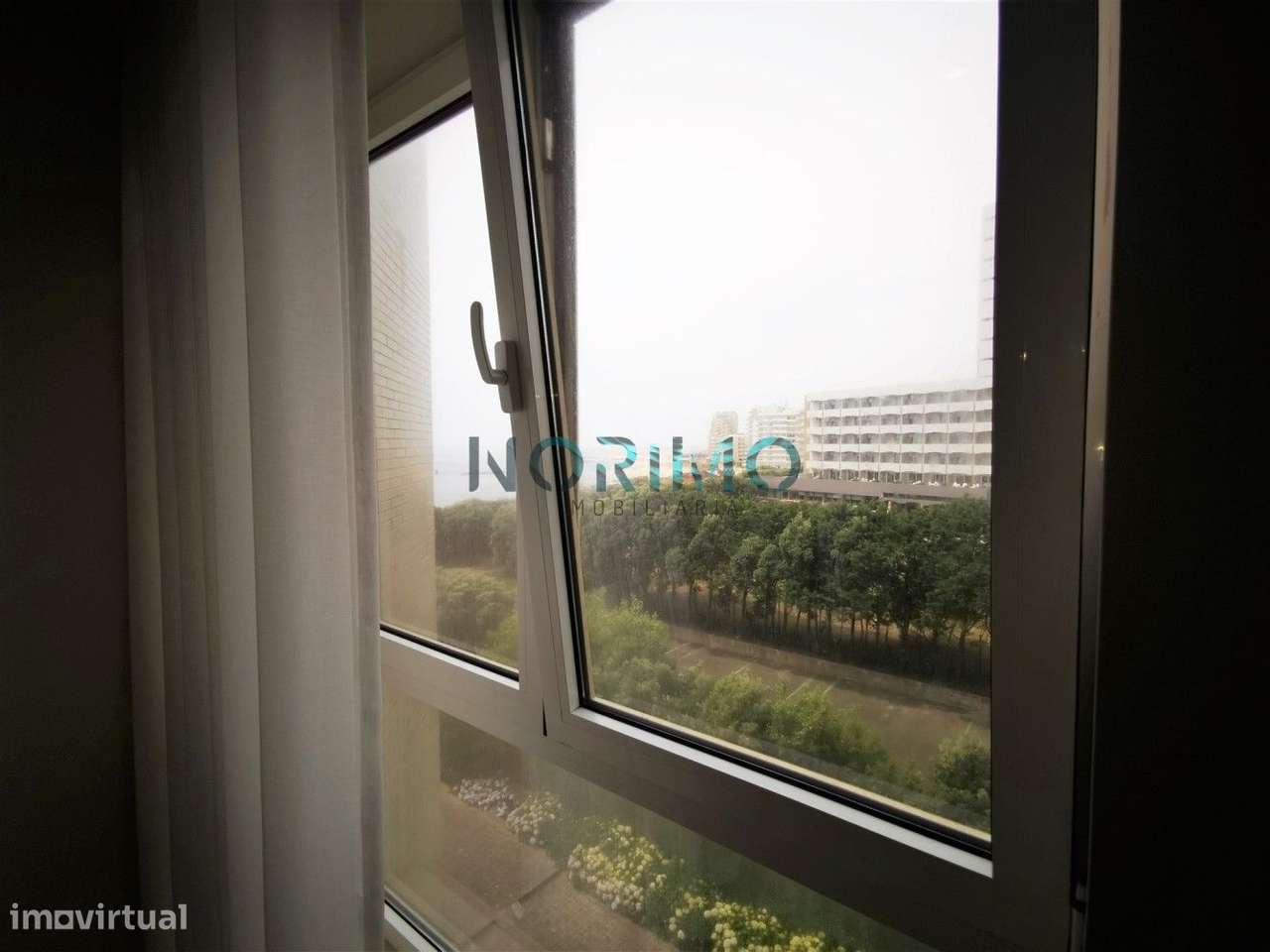 Apartamento T3 Frente Mar (Remodelado)-17