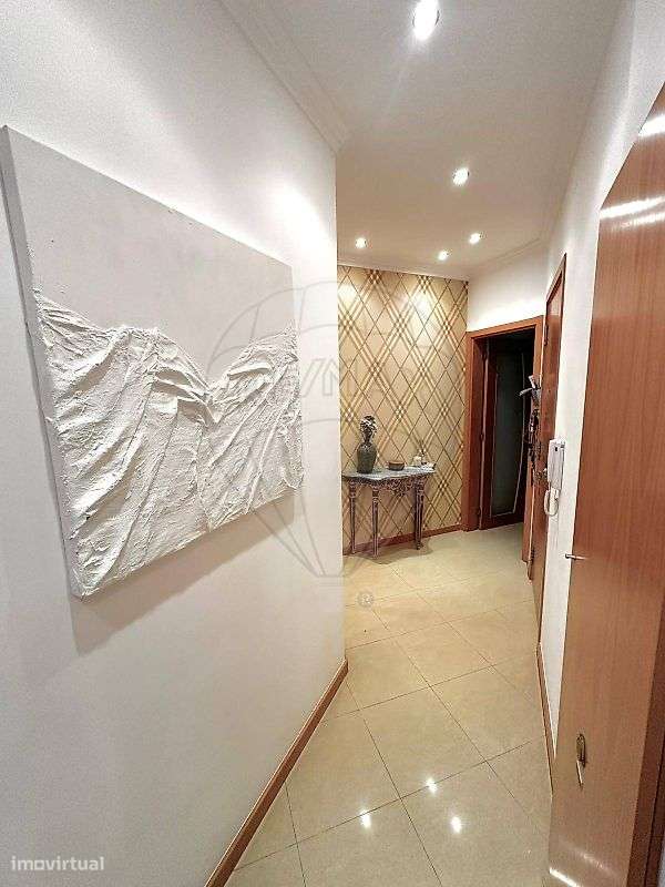 Apartamento T2 para arrendamento - Grande imagem: 5/17