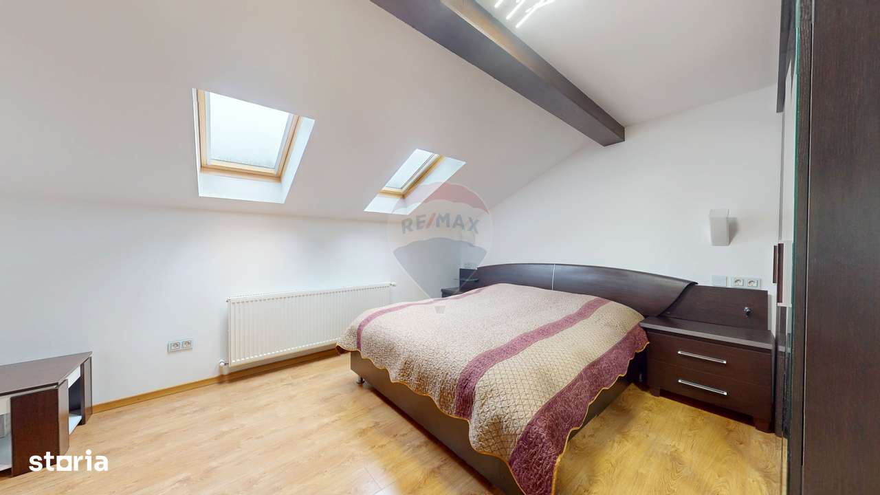 Vedere superbă spre Bucegi, lângă Castelul Cantacuzino ! Comision 0% ! - Imagine principală: 5/18