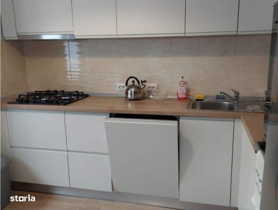 Apartament 4 camere,  88 mp + balcon 10 mp Piața Romană-3