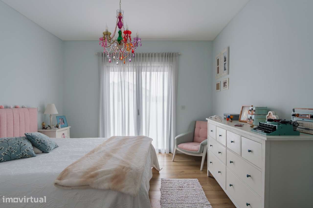 Moradia Isolada T3 com Vista Mar, Encarnação-14