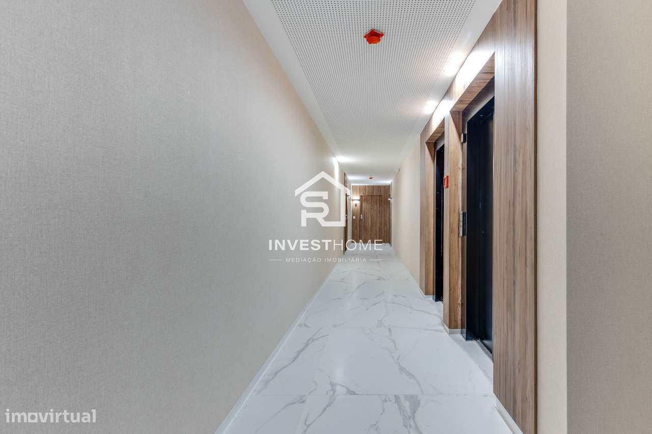 Apartamento T3 | Novo 2025 | Pronto a Escriturar | Varanda | Box-37