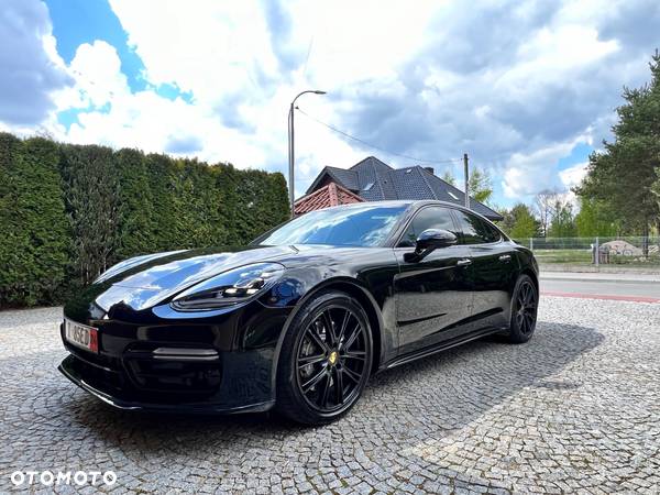 Porsche Panamera Standard - 16