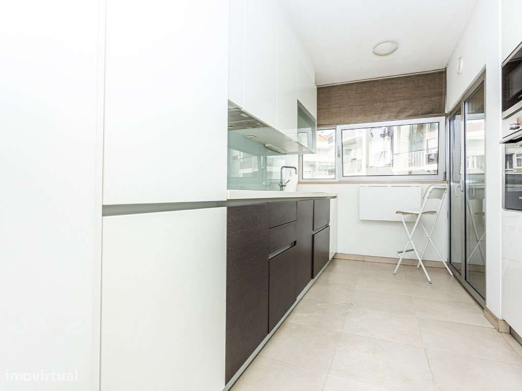 Apatamento T1 em Algés - Grande imagem: 4/22