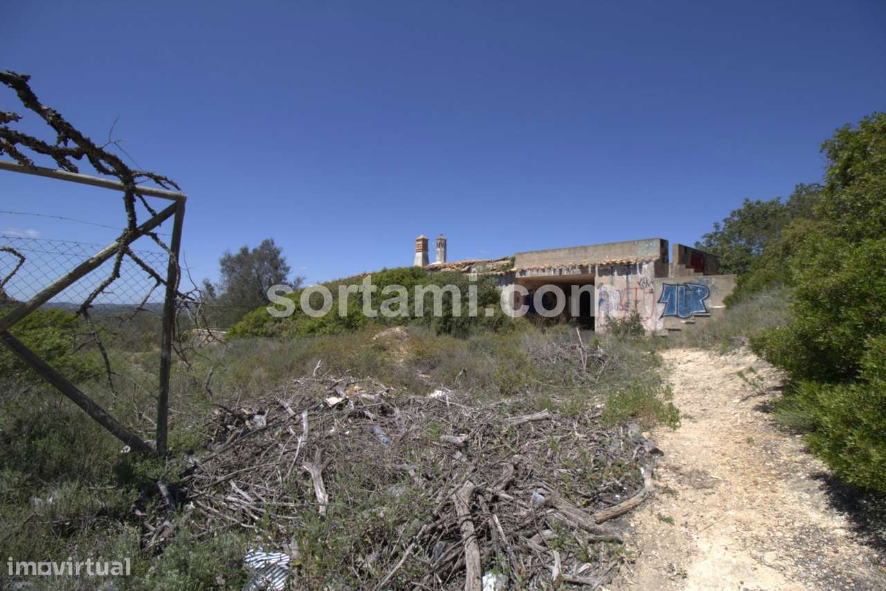 Terreno Para Construção  Venda em Loulé (São Sebastião),Loulé - Grande imagem: 2/8