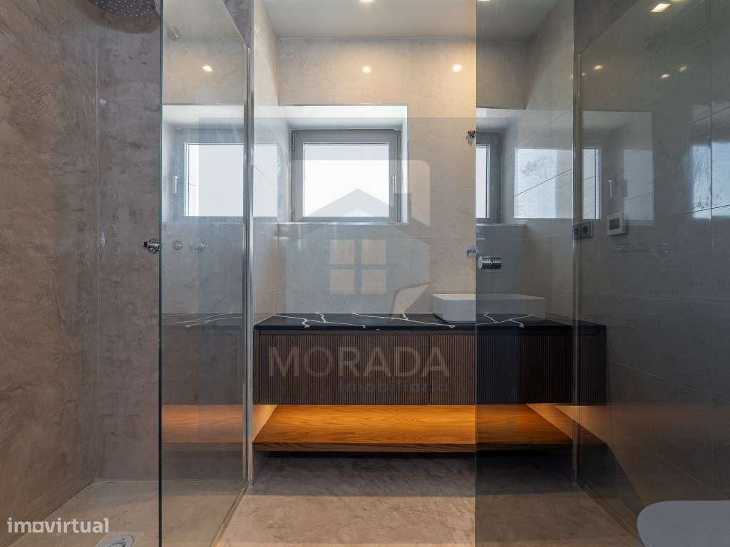 APARTAMENTO PORTO T3|| COM VISTAS RIO E MAR-17