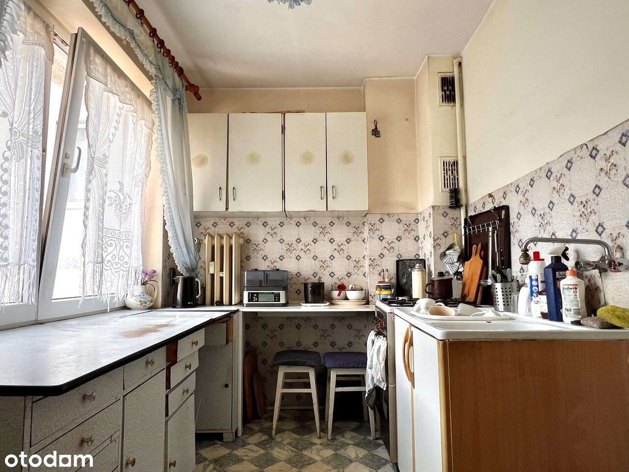 2 pokoje w Centrum Poznania - ul. Karmelicka, przy samym AWF-ie-13