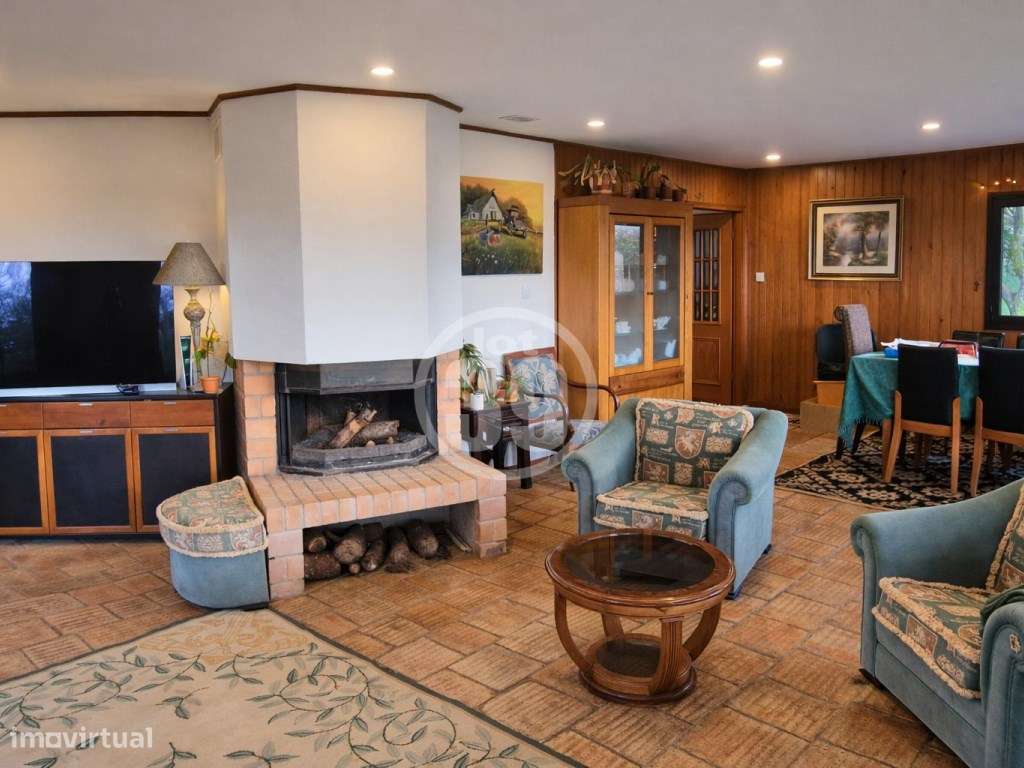 Quinta exclusiva com 6.588 m² de terreno urbano a 1 km do Centro Hi... - Grande imagem: 2/13