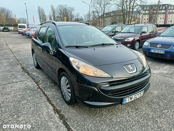 Peugeot 207 - 7