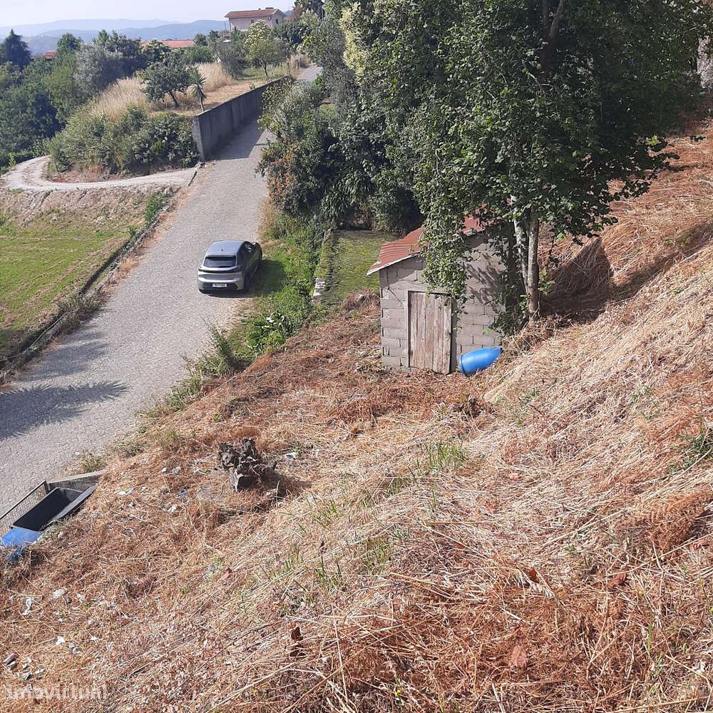 Casa em pedra para reconstruir Canelas Penafiel-11