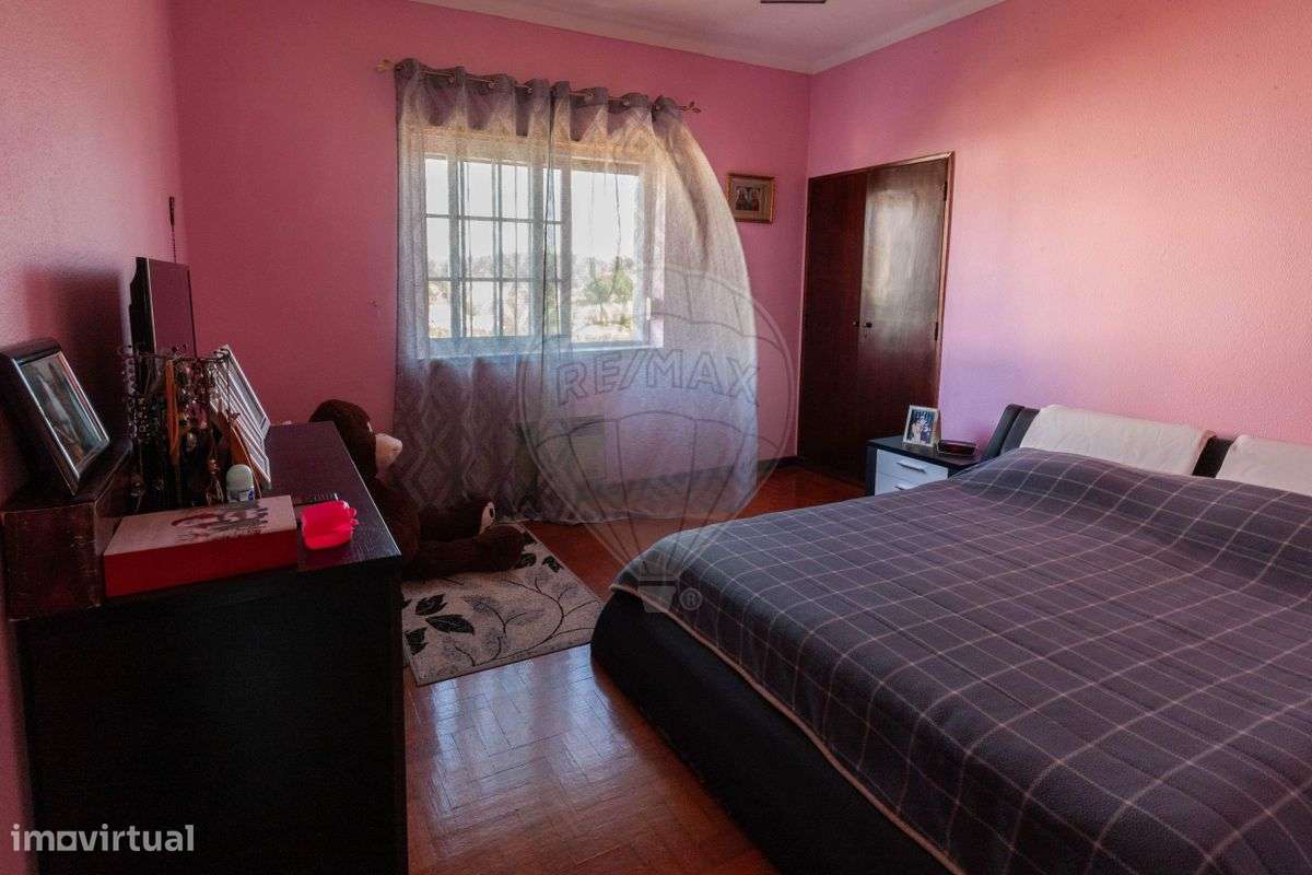 Moradia T2 para venda-15