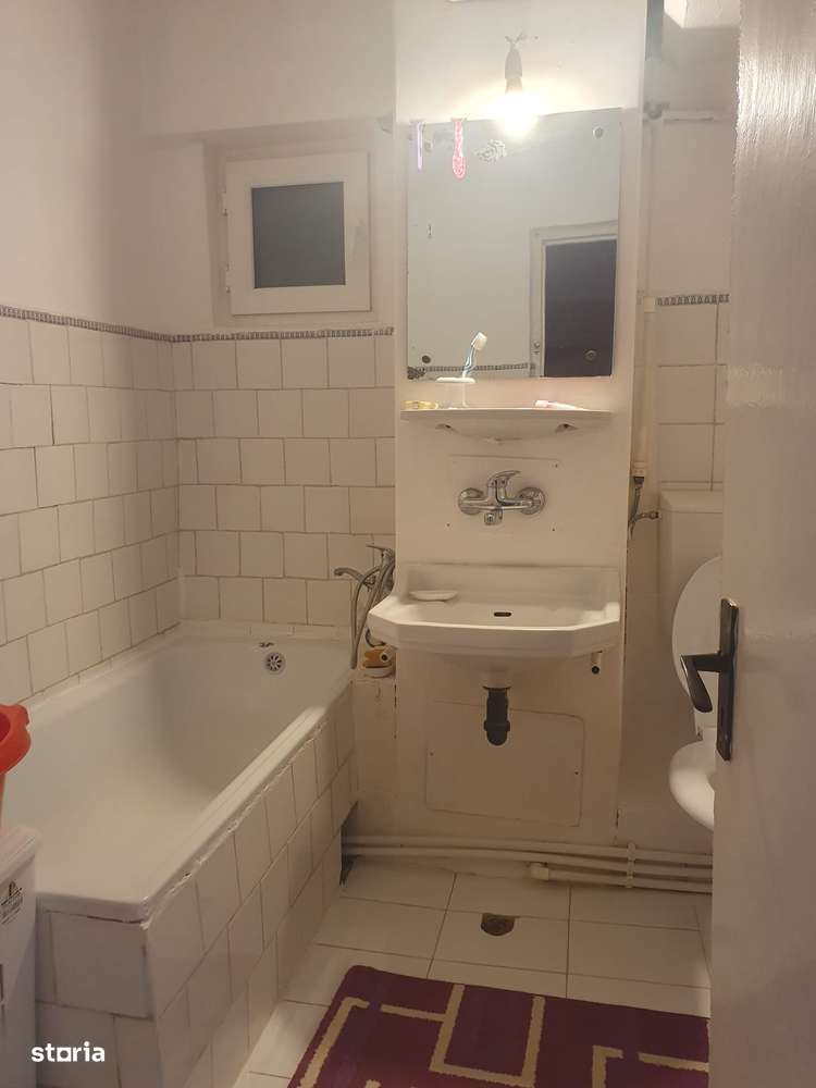 Apartament 4 camere zona Bucovina , decomandat-7