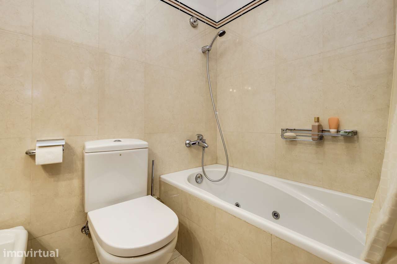 Apartamento T1 Queluz-13