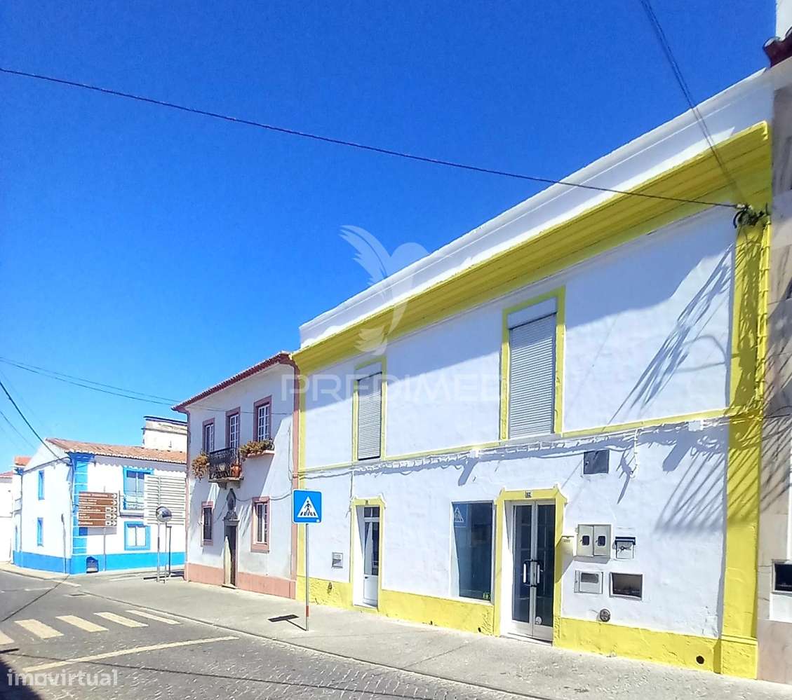Moradia com 2 espaços comerciais em Redondo - Grande imagem: 4/13