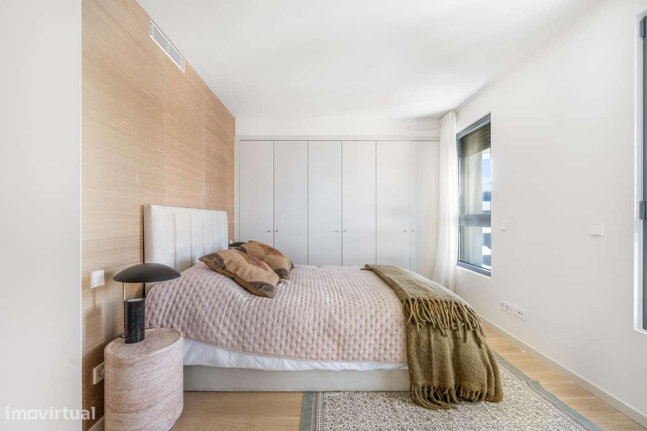 Apartamento T2 com piscina, Parque das Nações, Lisboa-17