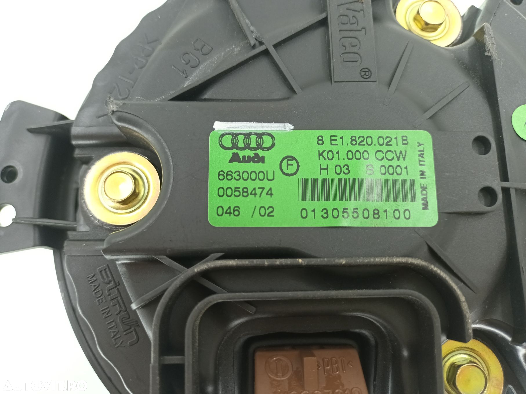 Ventilator bord Audi A4 B6 AWX 2001-2004  8E1820021B - 2